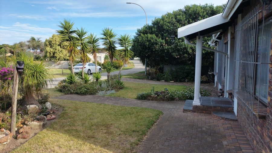3 Bedroom Property for Sale in Aston Bay Eastern Cape